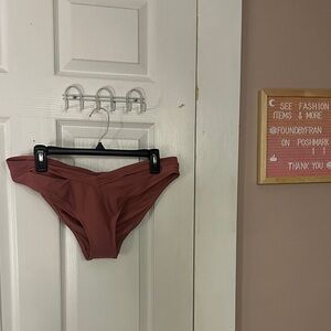 ADORE ME - Cheeky Bikini Bottoms (Large)